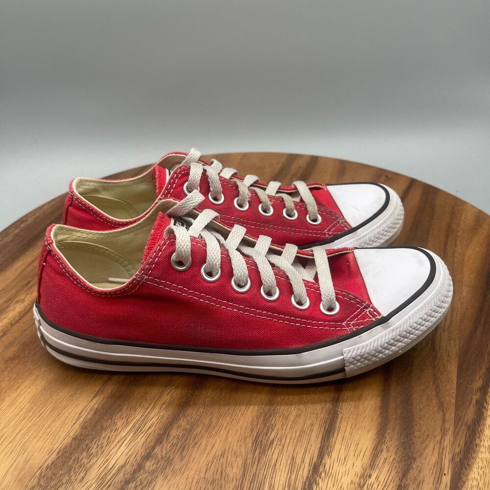 Converse All Star Chuck Low Taylor Shoes Womens Size 7 Red Skate Comfort Walking
